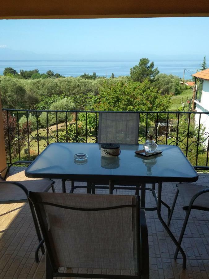 Vista Mare Villa Nea Iraklia Exterior photo